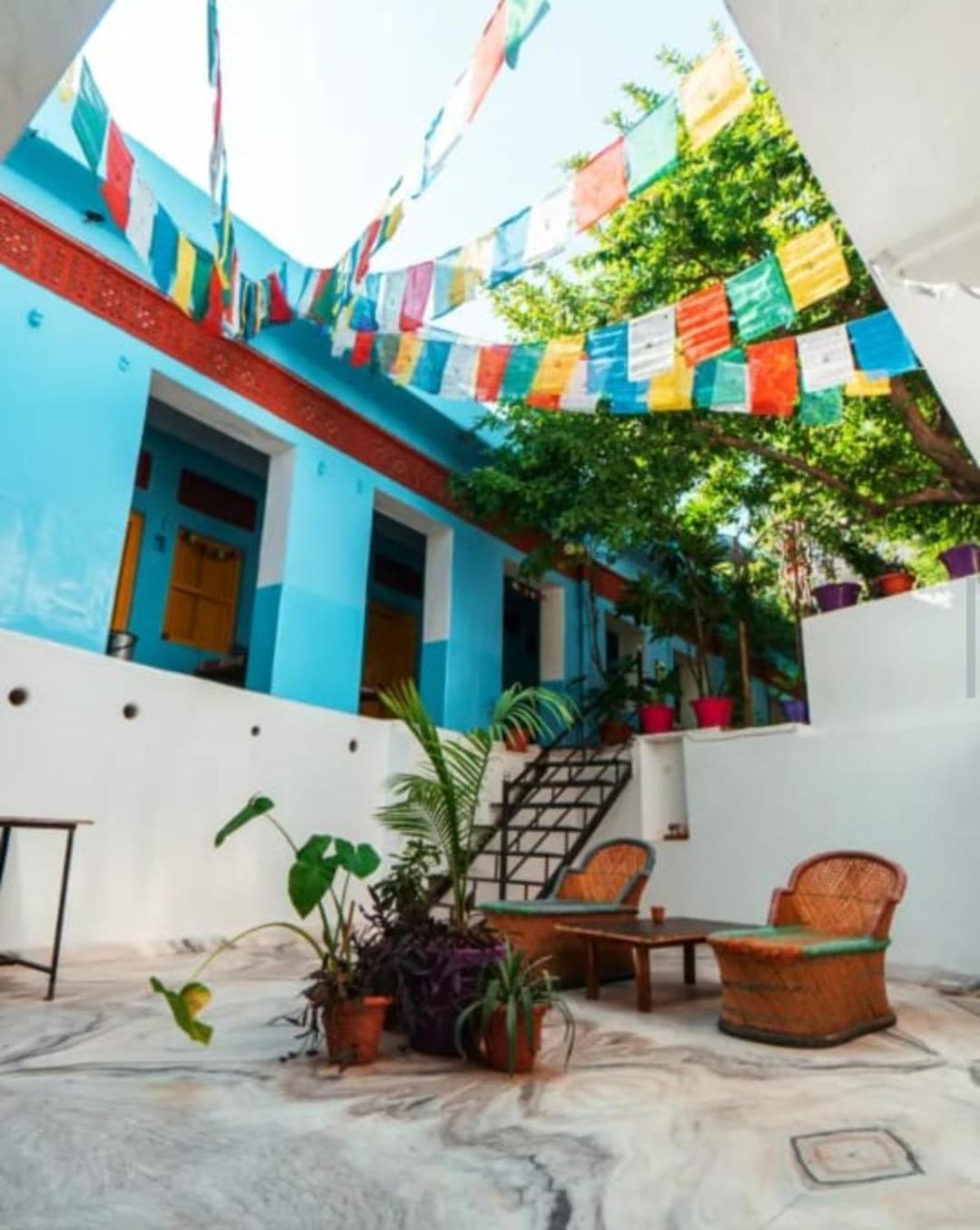 Anand Hostel 布什格尔 外观 照片